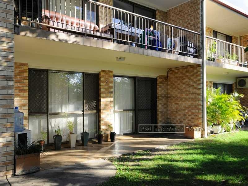 Unit 2/54 Karbunya Street, Mermaid Waters QLD 4218