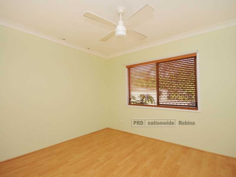 Unit 2/54 Karbunya Street, Mermaid Waters QLD 4218