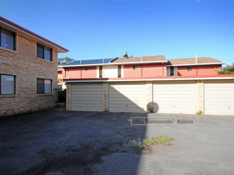 Unit 2/54 Karbunya Street, Mermaid Waters QLD 4218