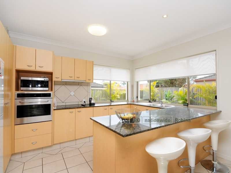 32 Nardoo Street, Robina QLD 4226