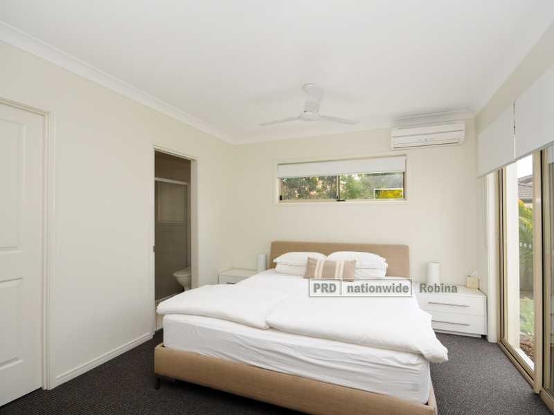 32 Nardoo Street, Robina QLD 4226