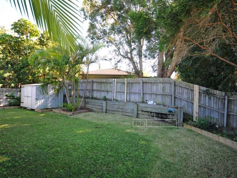 Unit 2/183 Central Street, Labrador QLD 4215