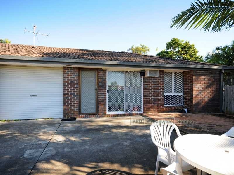 Unit 2/183 Central Street, Labrador QLD 4215