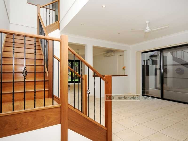 19 Winton Terrace, Varsity Lakes QLD 4227