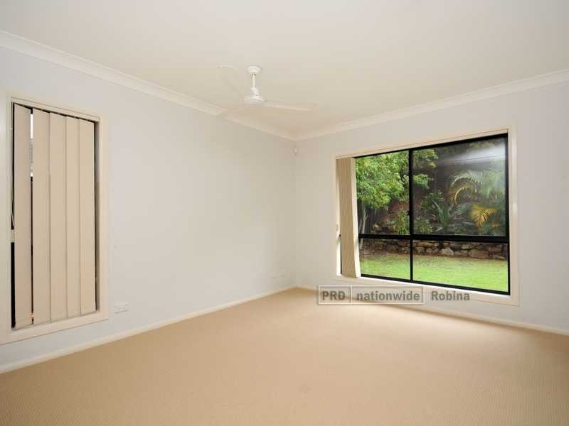 19 Winton Terrace, Varsity Lakes QLD 4227