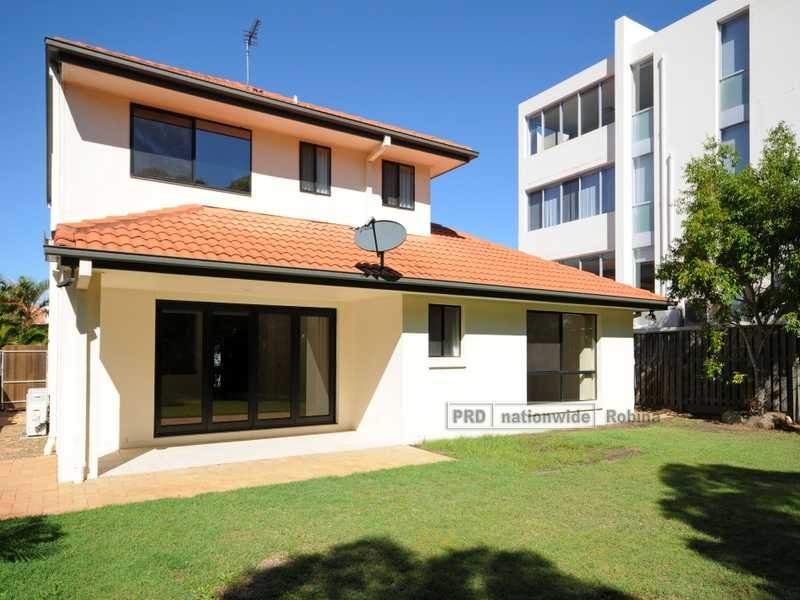 19 Winton Terrace, Varsity Lakes QLD 4227