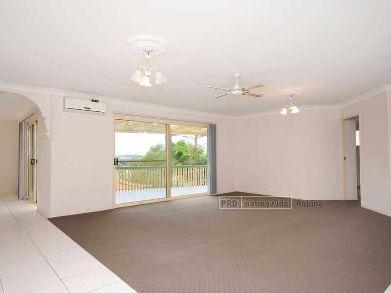 13 Outrigger Drive, Robina QLD 4226