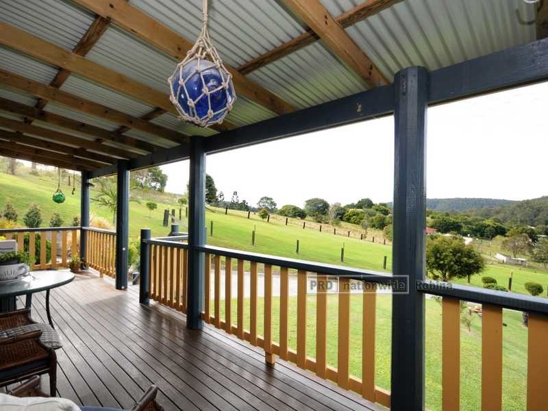 405 Bonogin Rd, Bonogin QLD 4213