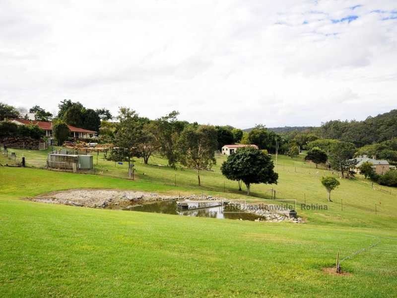 405A Bonogin Road, Bonogin QLD 4213