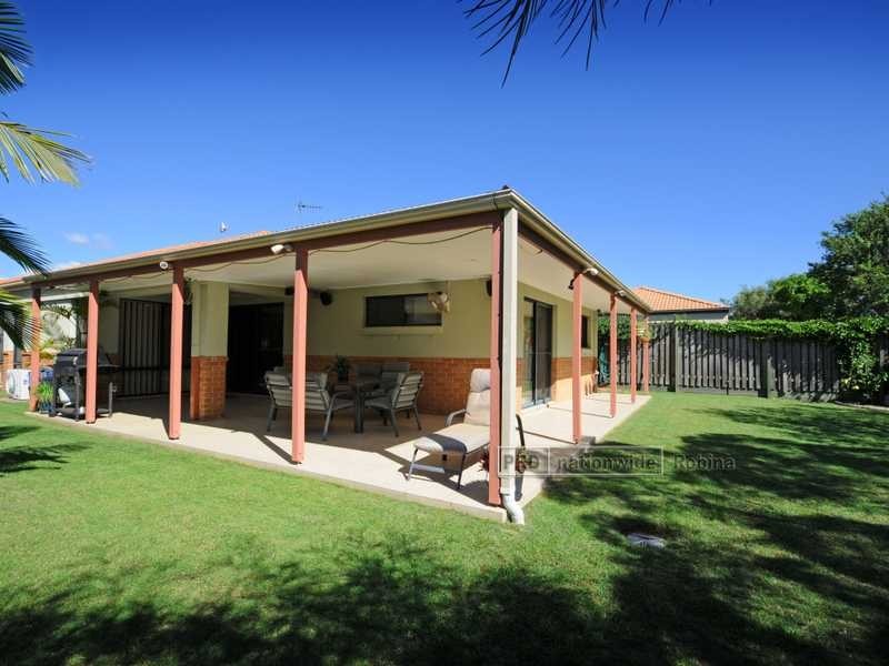 30 Nardoo Street, Robina QLD 4226