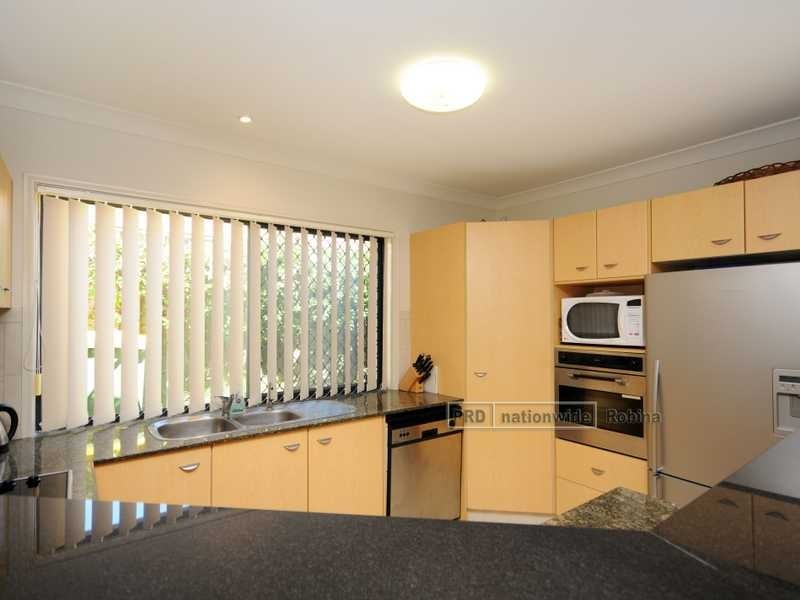 30 Nardoo Street, Robina QLD 4226