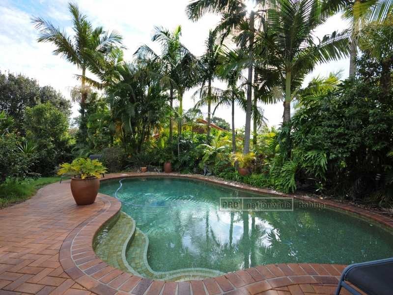 52 Camberwell Circuit, Robina QLD 4226