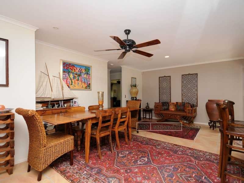 52 Camberwell Circuit, Robina QLD 4226