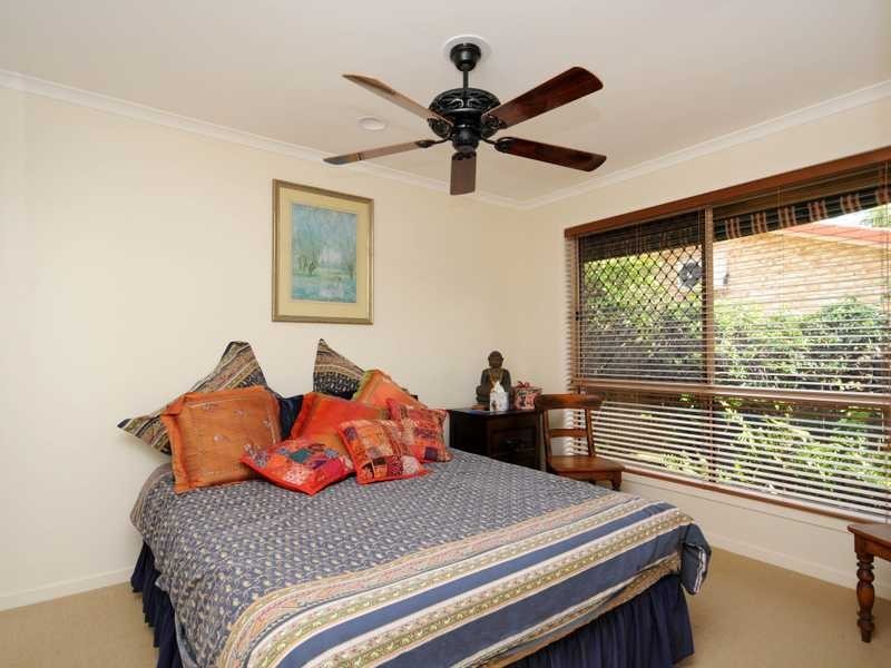 52 Camberwell Circuit, Robina QLD 4226