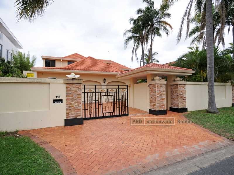 115 Commodore Drive, Surfers Paradise QLD 4217