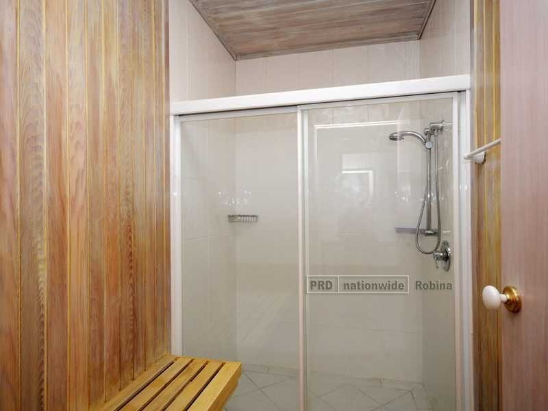 115 Commodore Drive, Surfers Paradise QLD 4217