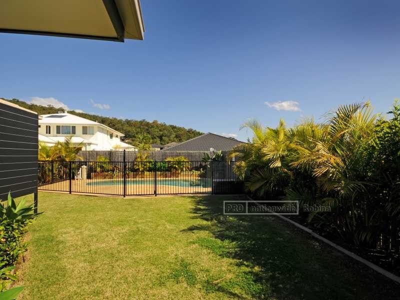 15 Glenny Street, Mudgeeraba QLD 4213
