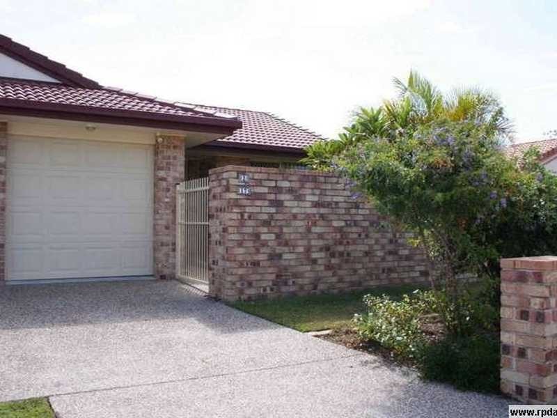 Unit 2/17 Balmain Street, Varsity Lakes QLD 4227