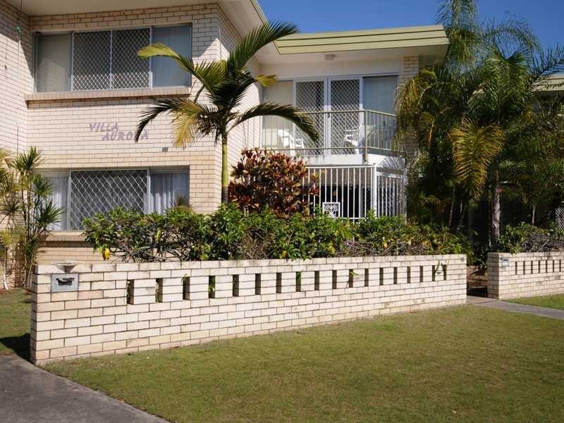 Unit 2/25 Genoa Street, Surfers Paradise QLD 4217