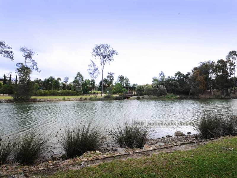 Unit 10/84 Cumberland Drive, Varsity Lakes QLD 4227