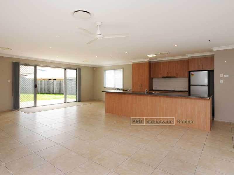 24 Antonson Crescent, Mudgeeraba QLD 4213