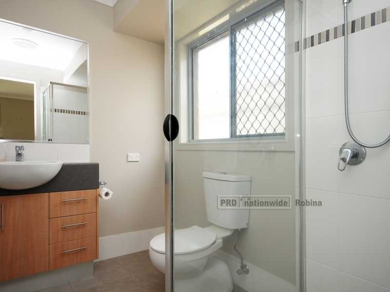 24 Antonson Crescent, Mudgeeraba QLD 4213