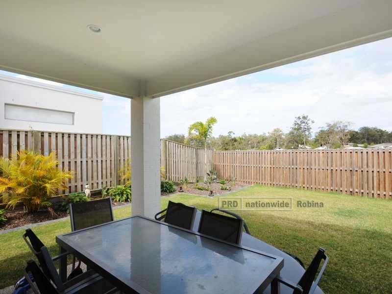 9 Cherry Court, Coomera QLD 4209