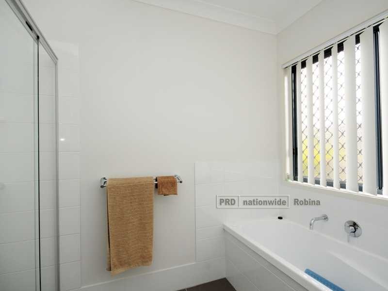 9 Cherry Court, Coomera QLD 4209