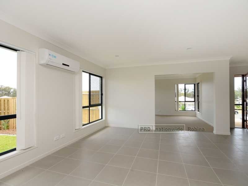 6 Mcdowall Court, Coomera QLD 4209