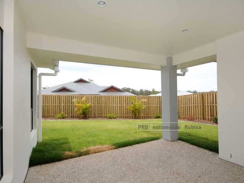 6 Mcdowall Court, Coomera QLD 4209