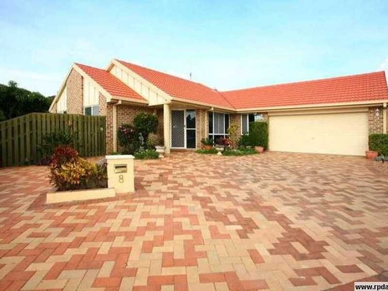 8 Prahran Court, Robina QLD 4226