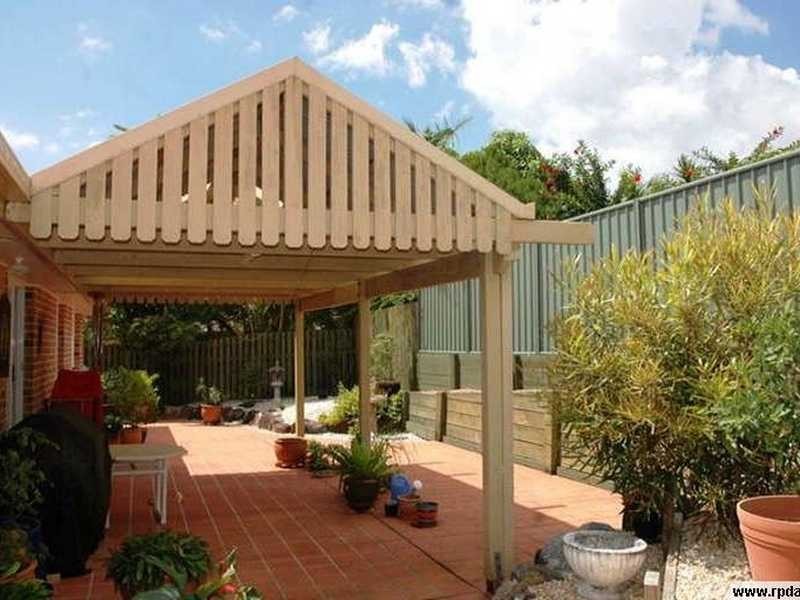 8 Prahran Court, Robina QLD 4226