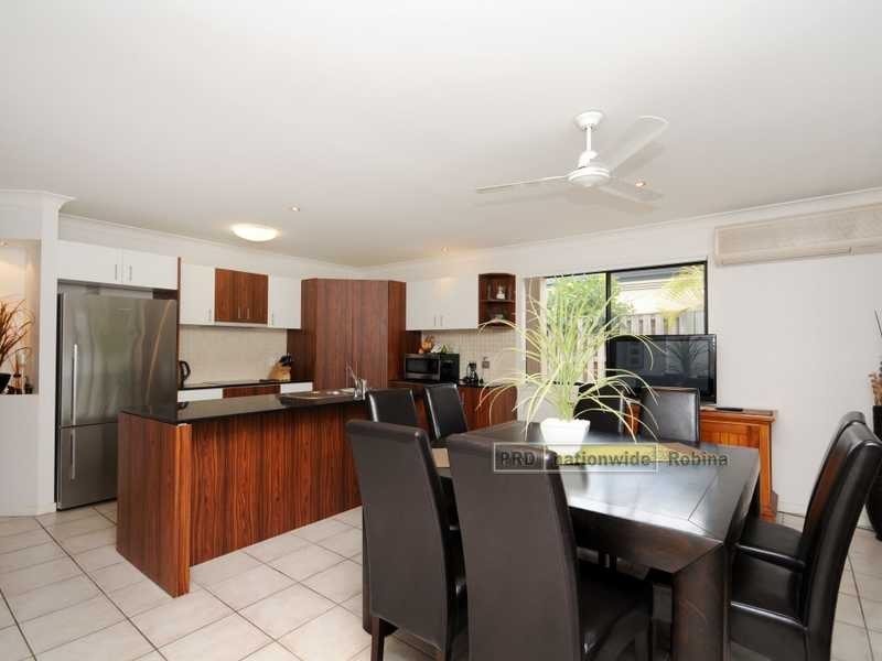 Unit 2/21 Leopardwood Circuit, Robina QLD 4226