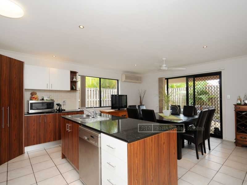 Unit 2/21 Leopardwood Circuit, Robina QLD 4226