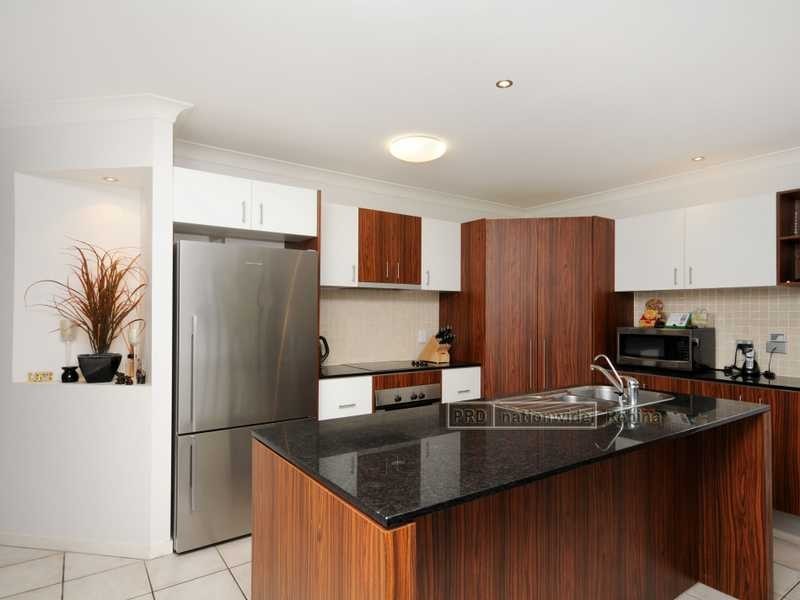 Unit 2/21 Leopardwood Circuit, Robina QLD 4226