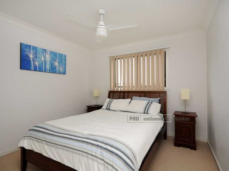 Unit 2/21 Leopardwood Circuit, Robina QLD 4226