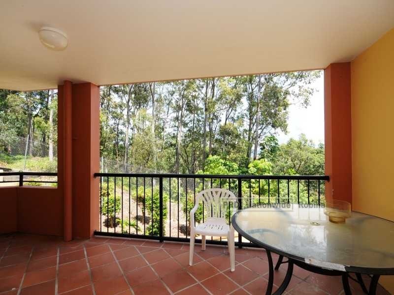 Unit E14/ Great Hall Drive, Miami QLD 4220