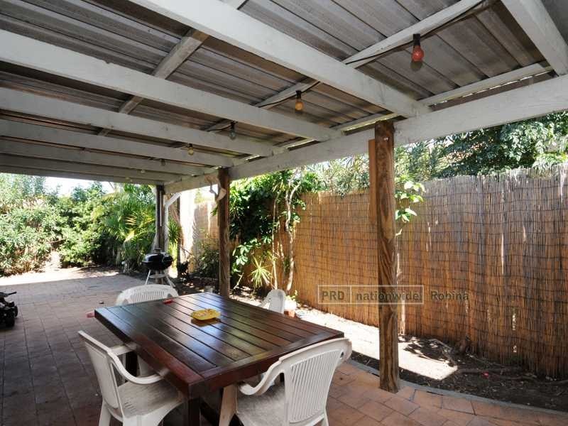 294 Christine Avenue, Varsity Lakes QLD 4227