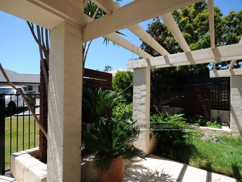 Unit 2/48 Majorca Crescent, Varsity Lakes QLD 4227