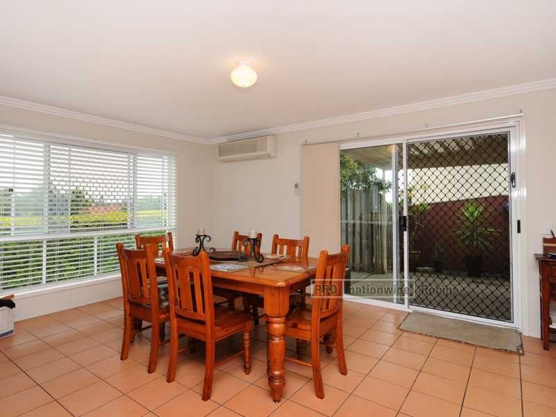 8 Beckington Terrace, Mudgeeraba QLD 4213
