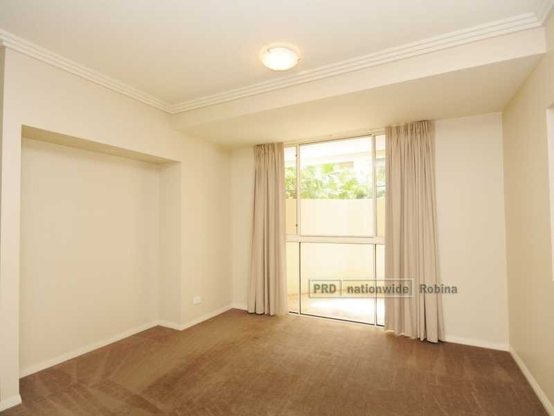 Unit 55/251 Varsity Parade, Varsity Lakes QLD 4227