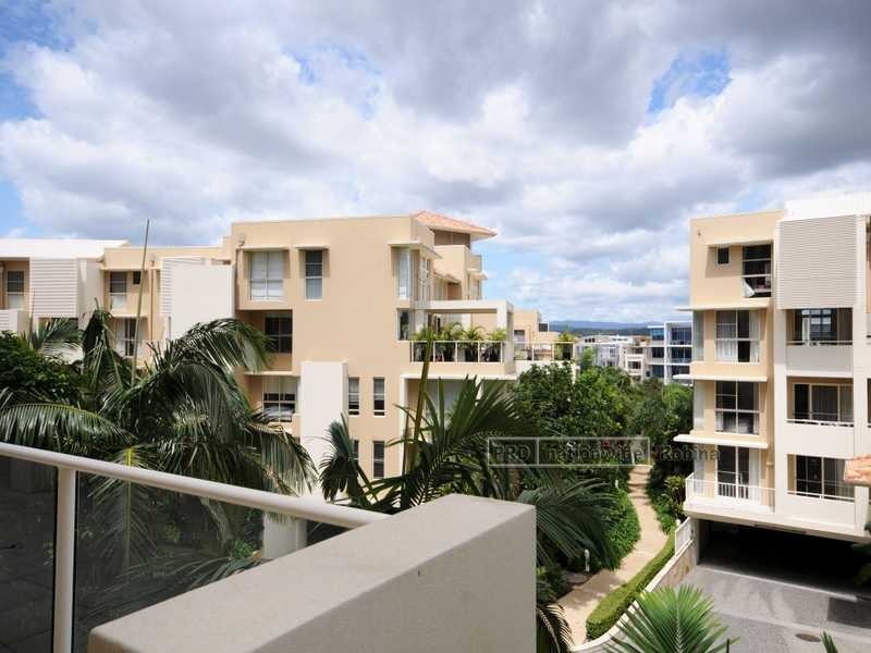 Unit 55/251 Varsity Parade, Varsity Lakes QLD 4227