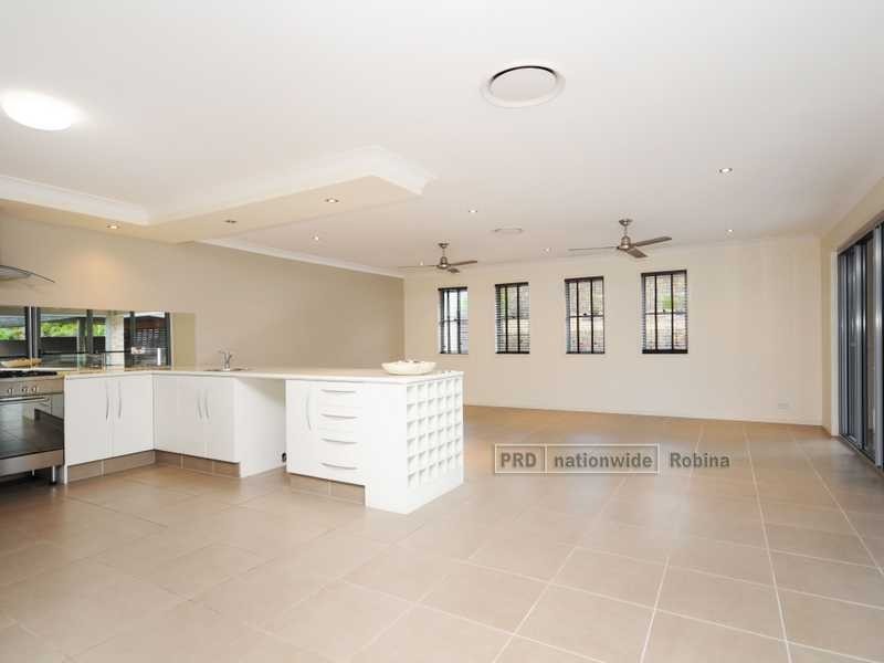 5 Possumwood Place, Reedy Creek QLD 4227