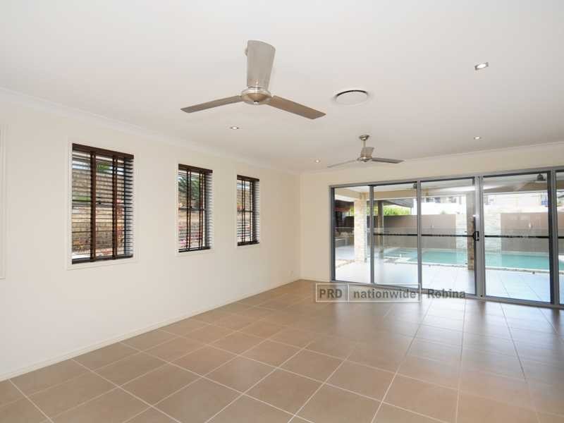 5 Possumwood Place, Reedy Creek QLD 4227