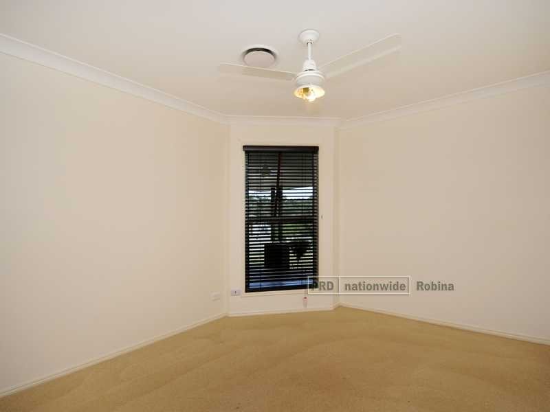 5 Possumwood Place, Reedy Creek QLD 4227