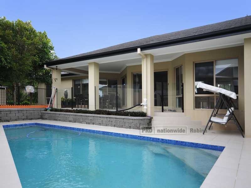 14 Corvus Way, Robina QLD 4226