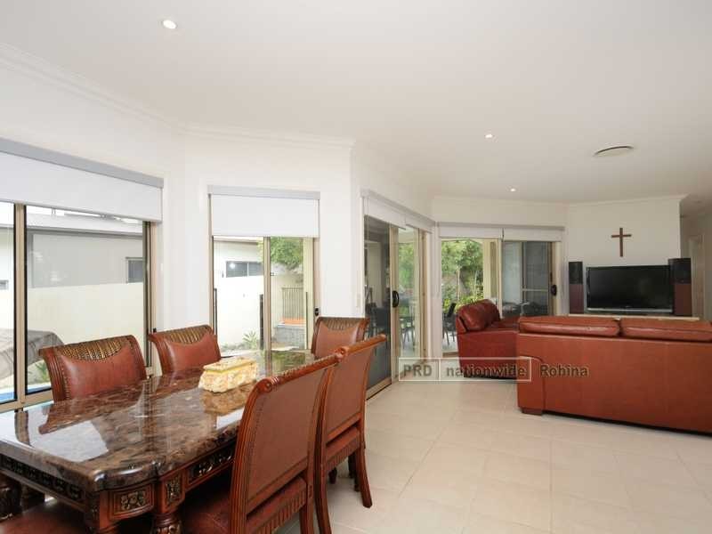 14 Corvus Way, Robina QLD 4226