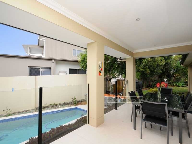 14 Corvus Way, Robina QLD 4226