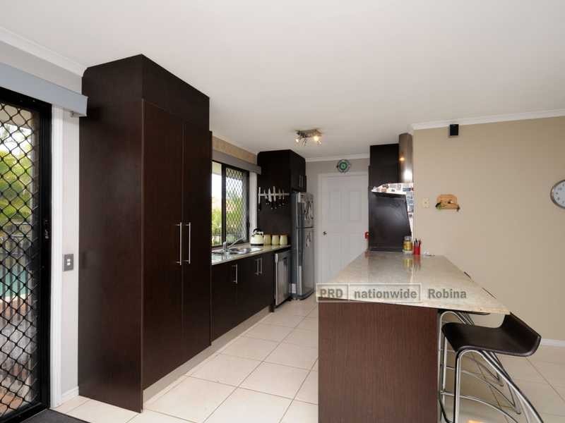 1 Casetta Court, Varsity Lakes QLD 4227