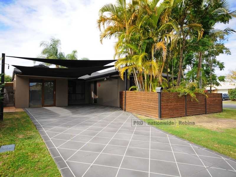 1 Casetta Court, Varsity Lakes QLD 4227